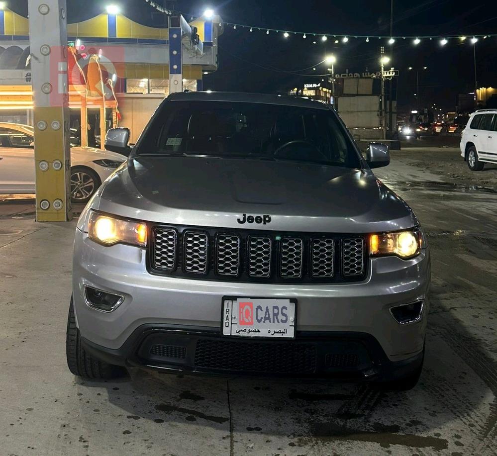 جيب جراند شيروكي